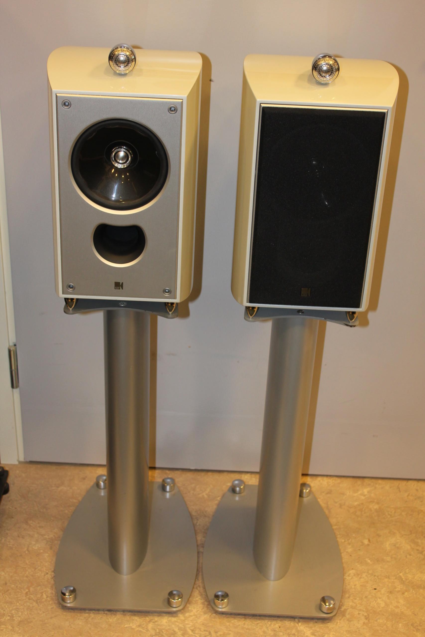 kef xq one